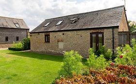 Coursehill Barn